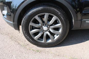 LAND ROVER RANGE ROVER EVOQUE 2.2 SD4 Pure 5dr Auto [9] [Tech Pack]