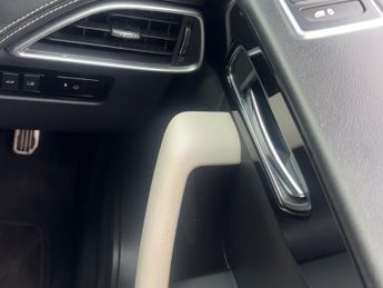 JAGUAR F-PACE 2.0d R-Sport 5dr Auto AWD