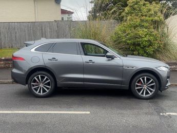 JAGUAR F-PACE 2.0d R-Sport 5dr Auto AWD