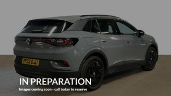 VOLKSWAGEN ID.4 150kW Life Pro Perform 77kWh 5dr Auto [135kW Ch]