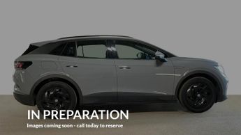 VOLKSWAGEN ID.4 150kW Life Pro Perform 77kWh 5dr Auto [135kW Ch]