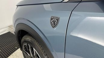 PEUGEOT 3008 1.2 GT SUV 5dr Petrol Hybrid e-DSC6 Euro 6 (s/s) (136 ps)