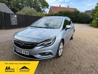 Vauxhall Astra 1.4T 16V 150 SRi Nav 5dr Auto
