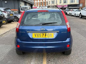 FORD FIESTA 1.25 Style 3dr [Climate]