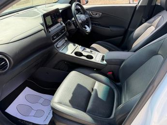 HYUNDAI KONA 150kW Premium SE 64kWh 5dr Auto