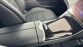 MERCEDES-BENZ EQA E53 4Matic+ 460kW Night Edition 91kWh 4dr Auto