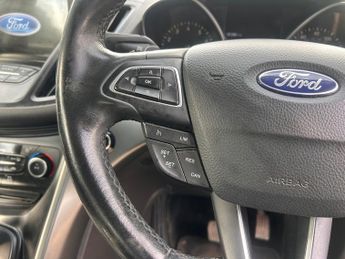 FORD KUGA 1.5 EcoBoost 182 Zetec 5dr Auto