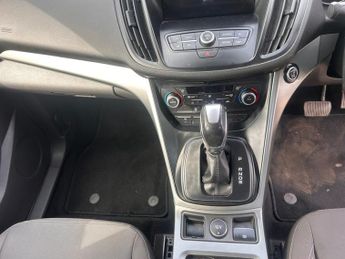 FORD KUGA 1.5 EcoBoost 182 Zetec 5dr Auto