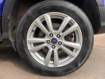 FORD KUGA 1.5 EcoBoost 182 Zetec 5dr Auto