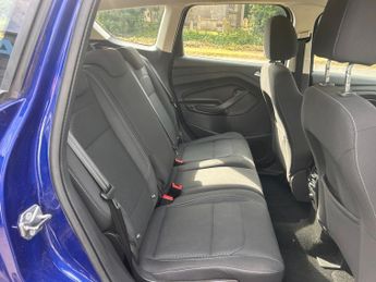 FORD KUGA 1.5 EcoBoost 182 Zetec 5dr Auto