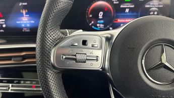 MERCEDES-BENZ EQC EQC 400 80kWh AMG Line (Premium Plus) SUV 5dr Electric Auto 4MAT