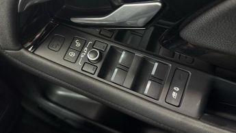 LAND ROVER RANGE ROVER EVOQUE 2.0 D180 R-Dynamic SE 5dr Auto