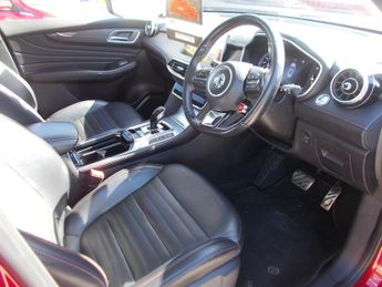 MG MG HS 1.5 T-GDI Exclusive 5dr DCT