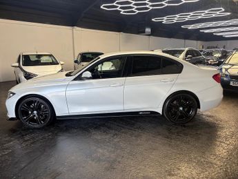 BMW 3 SERIES 330d Luxury 4dr Step Auto