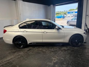 BMW 3 SERIES 330d Luxury 4dr Step Auto