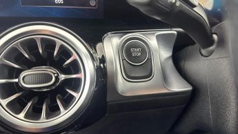 MERCEDES-BENZ EQB EQB 300 4M 168kW AMG Line Premium 66.5kWh 5dr Auto