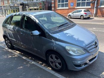 MERCEDES-BENZ B CLASS B150 SE 5dr CVT Auto