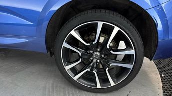 VOLVO XC60 2.0 B5 MHEV R-Design Pro SUV 5dr Diesel Hybrid Auto AWD Euro 6 (