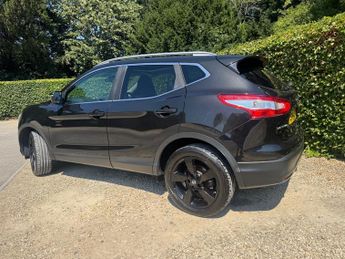NISSAN QASHQAI 1.6 dCi Tekna 5dr Xtronic