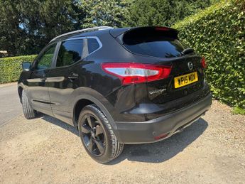 NISSAN QASHQAI 1.6 dCi Tekna 5dr Xtronic