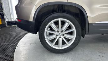 VOLKSWAGEN TIGUAN 2.0 TDI BlueMotion Tech Match Edition SUV 5dr Diesel DSG 4WD Eur