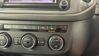 VOLKSWAGEN TIGUAN 2.0 TDi BlueMotion Tech Match Edition 150 5dr DSG