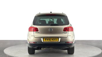 VOLKSWAGEN TIGUAN 2.0 TDI BlueMotion Tech Match Edition SUV 5dr Diesel DSG 4WD Eur