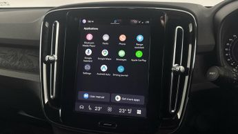 VOLVO XC40 Recharge Twin 82kWh Plus SUV 5dr Electric Auto AWD (408 ps)