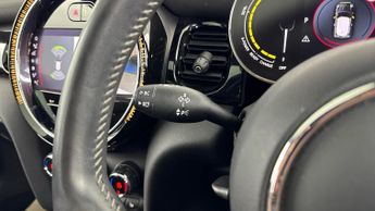 MINI ELECTRIC HATCH Cooper SE 32.6kWh Level 3 Hatchback 3dr Electric Auto (184 ps)