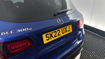 MERCEDES-BENZ GLC GLC 300e 4Matic AMG Line Premium 5dr 9G-Tronic