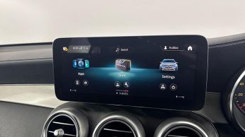 MERCEDES-BENZ GLC GLC 300e 4Matic AMG Line Premium 5dr 9G-Tronic