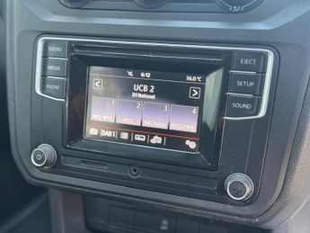 VOLKSWAGEN CADDY MAXI 2.0 TDI 102PS Kombi Van