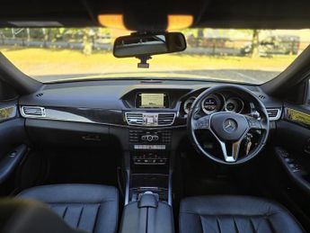 MERCEDES-BENZ E CLASS 2.1 E220 CDI SE Saloon 4dr Diesel G-Tronic+ Euro 5 (s/s) (170 ps