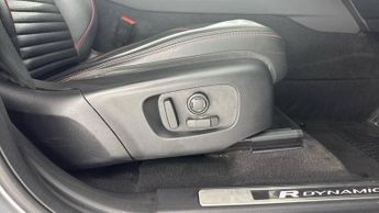 LAND ROVER DISCOVERY SPORT 2.0 D200 MHEV Urban Edition SUV 5dr Diesel Auto 4WD Euro 6 (s/s)