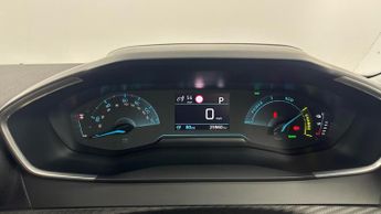 PEUGEOT E-2008 50kWh Active Premium SUV 5dr Electric Auto (136 ps)