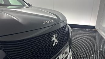 PEUGEOT E-2008 50kWh Active Premium SUV 5dr Electric Auto (136 ps)