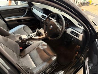 BMW 3 SERIES 320i SE Business Edition 4dr