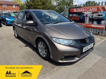Honda Civic 2.2 i-DTEC ES 5dr