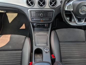 MERCEDES-BENZ GLA GLA 200d AMG Line 5dr Auto