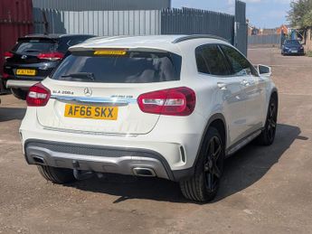 MERCEDES-BENZ GLA GLA 200d AMG Line 5dr Auto