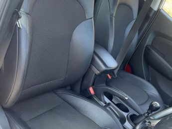HYUNDAI IX35 1.7 CRDi SE 5dr 2WD