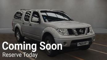 NISSAN NAVARA 2.5 DCI 169 4WD OUTLAW CrewCab Pick-Up