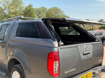 NISSAN NAVARA Double Cab Pick Up Outlaw 3.0dCi V6 231 4WD Auto