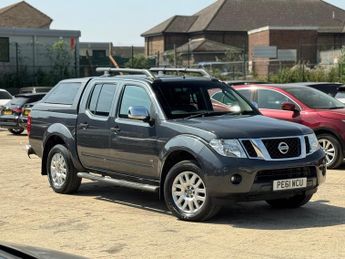 NISSAN NAVARA Double Cab Pick Up Outlaw 3.0dCi V6 231 4WD Auto