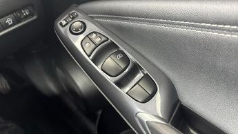NISSAN JUKE 1.0 DiG-T 114 N-Connecta 5dr DCT