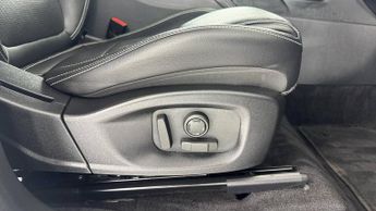 JAGUAR E-PACE 2.0 D204 MHEV R-Dynamic S SUV 5dr Diesel Auto AWD Euro 6 (s/s) (