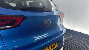 MG MG ZS 51.1kWh Trophy SUV 5dr Electric Auto (176 ps)