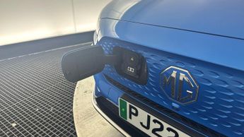 MG MG ZS 51.1kWh Trophy SUV 5dr Electric Auto (176 ps)