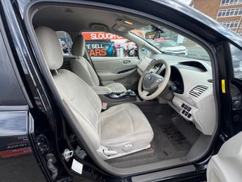 NISSAN LEAF 80kW 5dr Auto