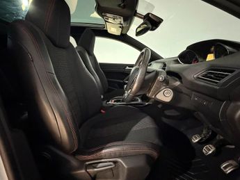 PEUGEOT 308 1.6 BlueHDi 120 GT Line 5dr